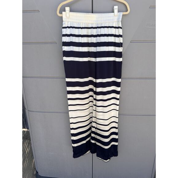 Cami NYC Wide Leg Pants White & Blue 100% Silk Shadow Stripe Sz M Nautical Prepp - Picture 15 of 16